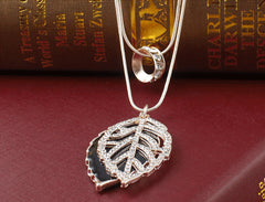 Double Layer Leaf Pendant Necklace